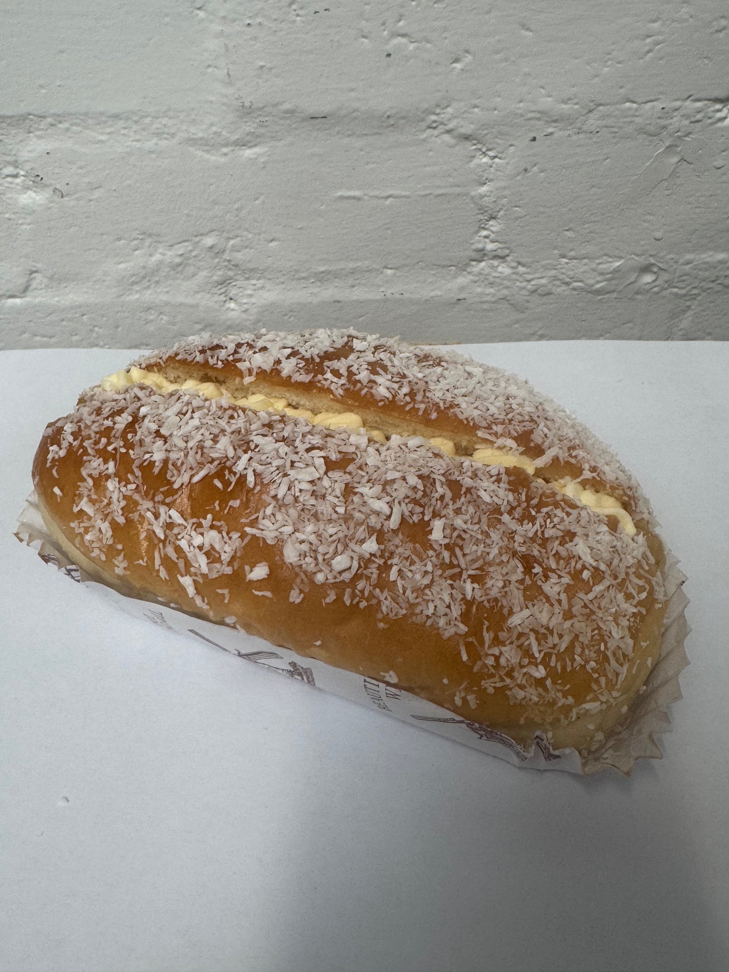 Butter cream soft bun with coconut 老奶油椰丝包