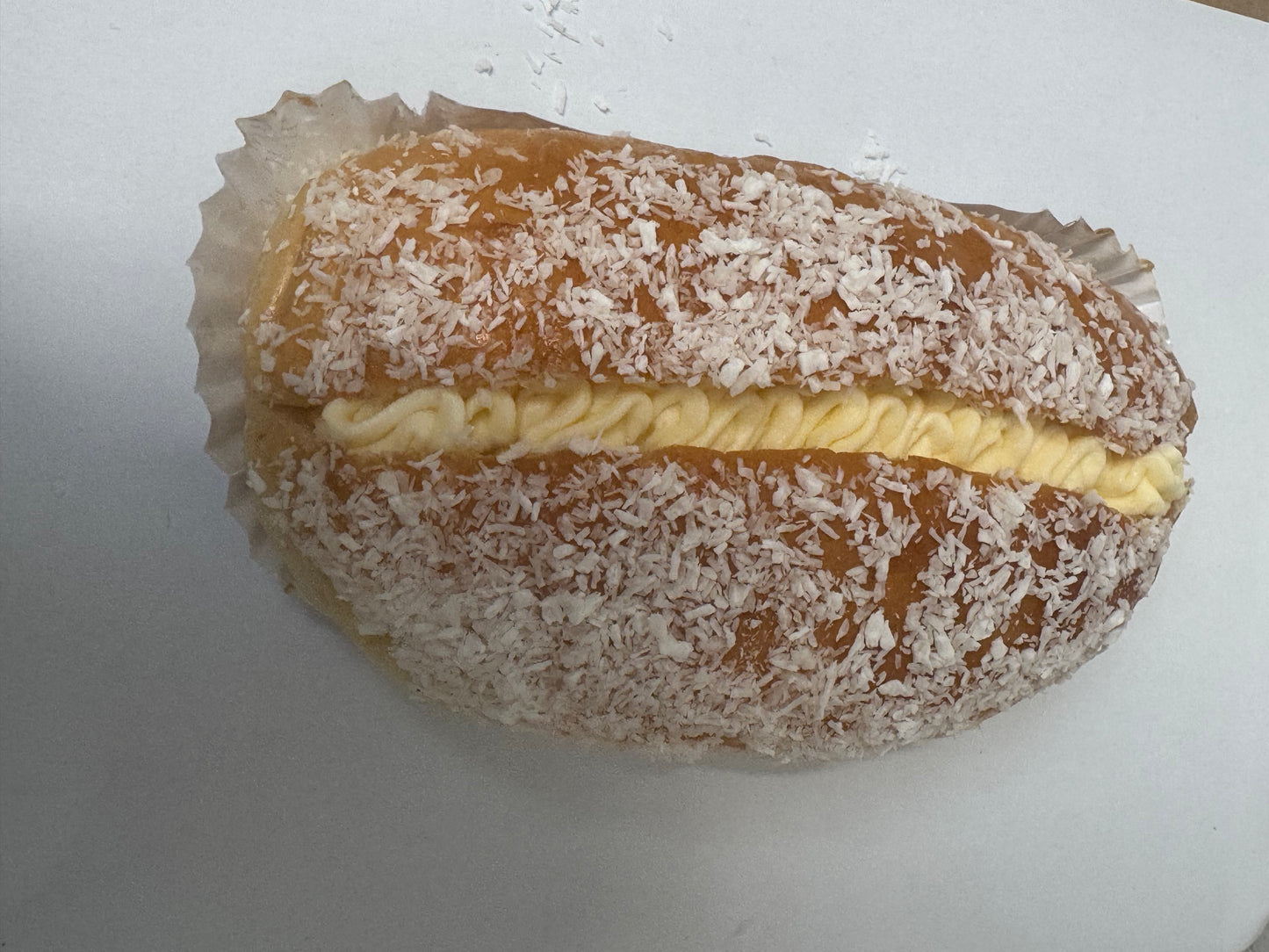 Butter cream soft bun with coconut 老奶油椰丝包