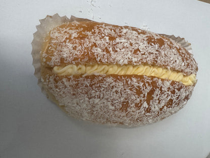 Butter cream soft bun with coconut 老奶油椰香包